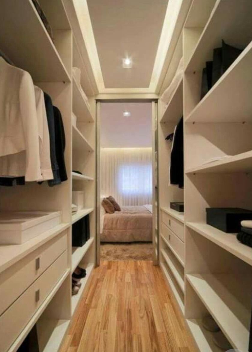 П-образная гардеробная комната в спальню Сызрань