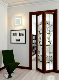 Двери гармошка с витражным декором Сызрань